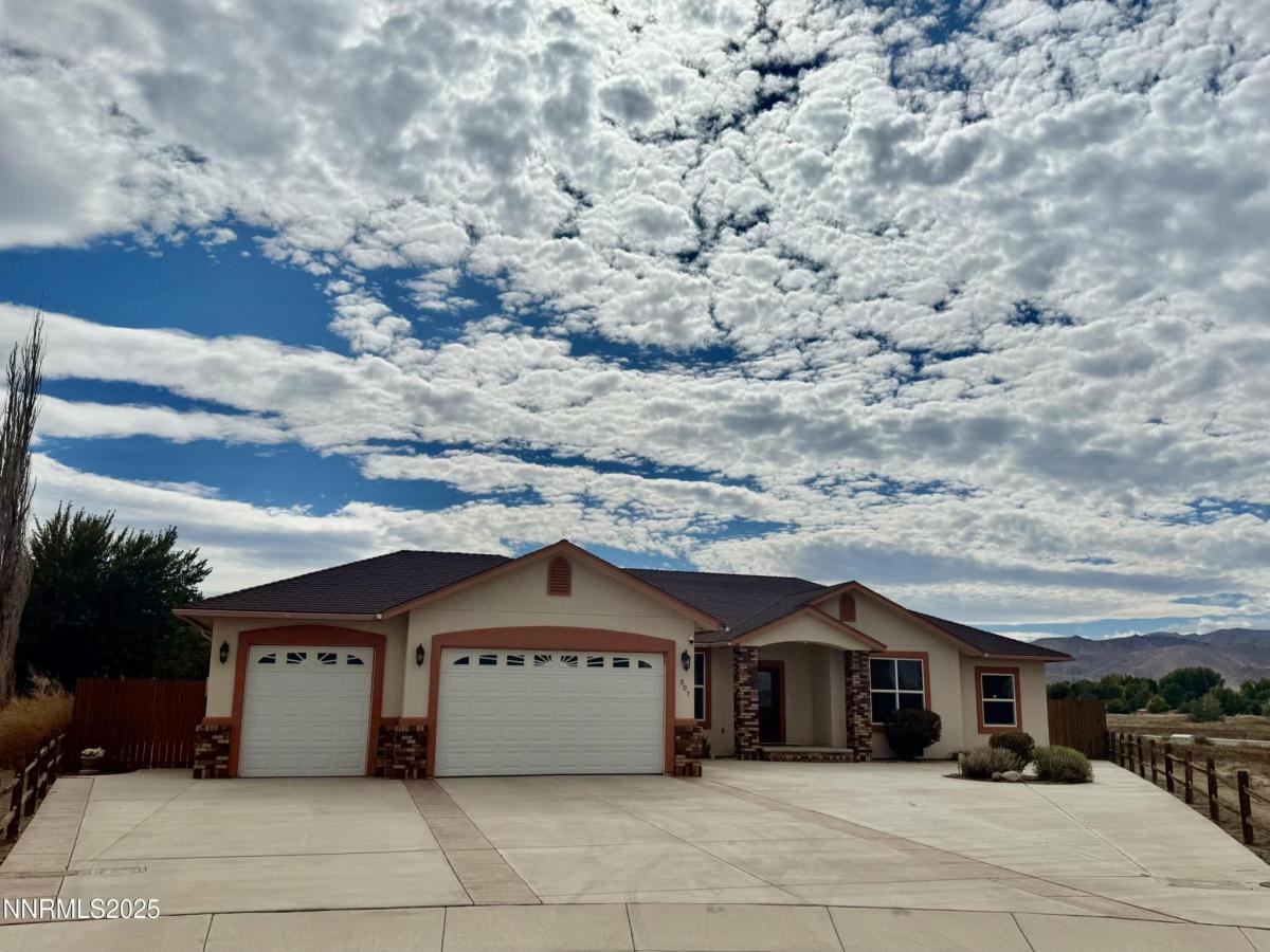 MLS #250056514 image #0