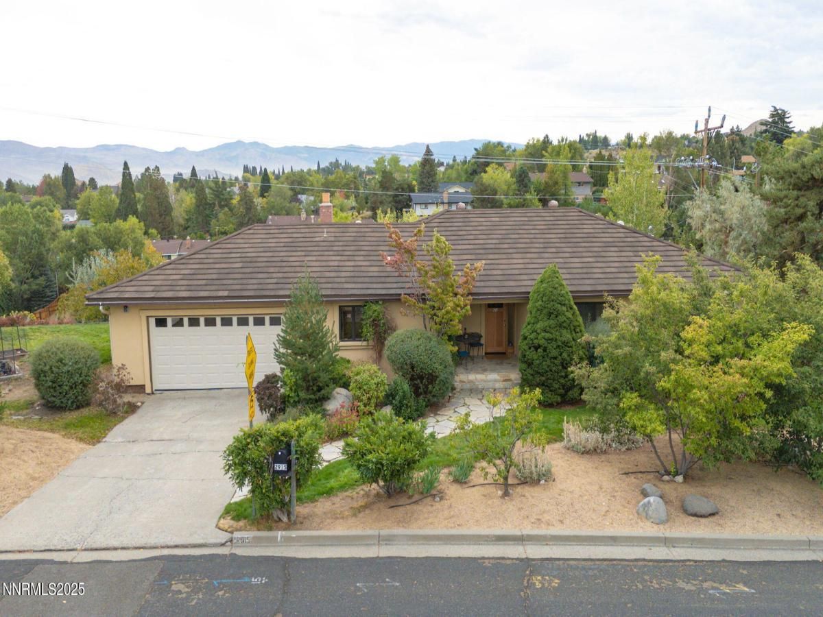 MLS #250056580 image #0