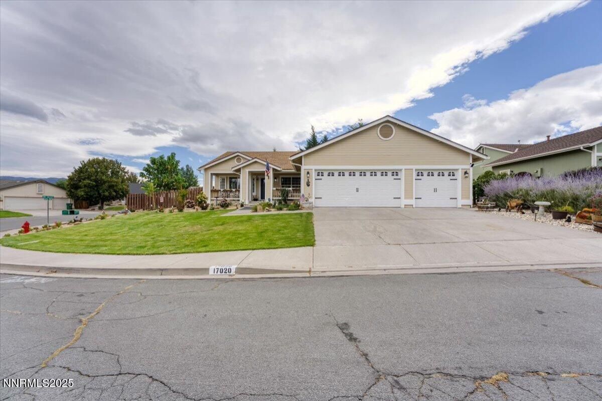 MLS #250056609 image #0
