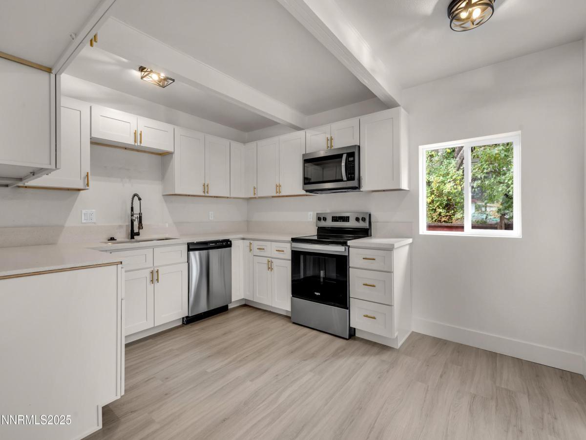 MLS #250056630 image #0