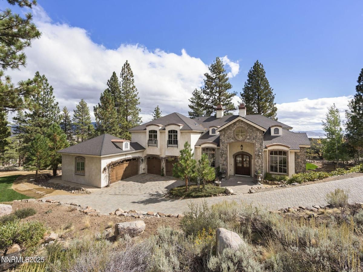 MLS #250056692 image #0