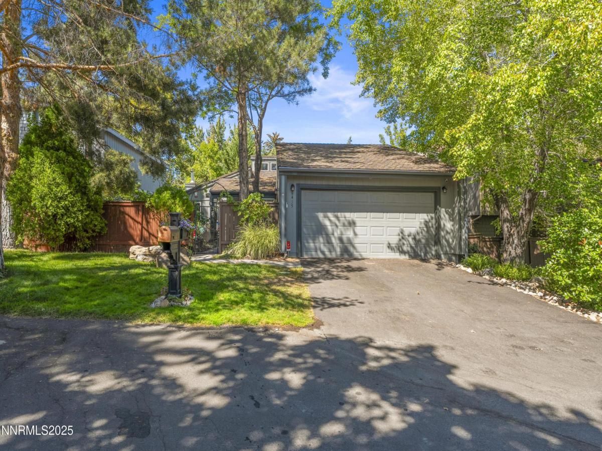 MLS #250056793 image #0