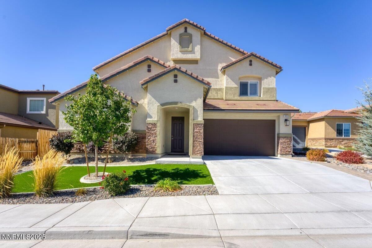 MLS #250056926 image #0