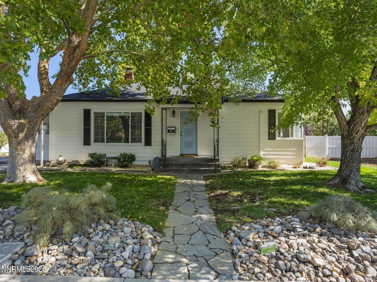 MLS #250057149 image #0