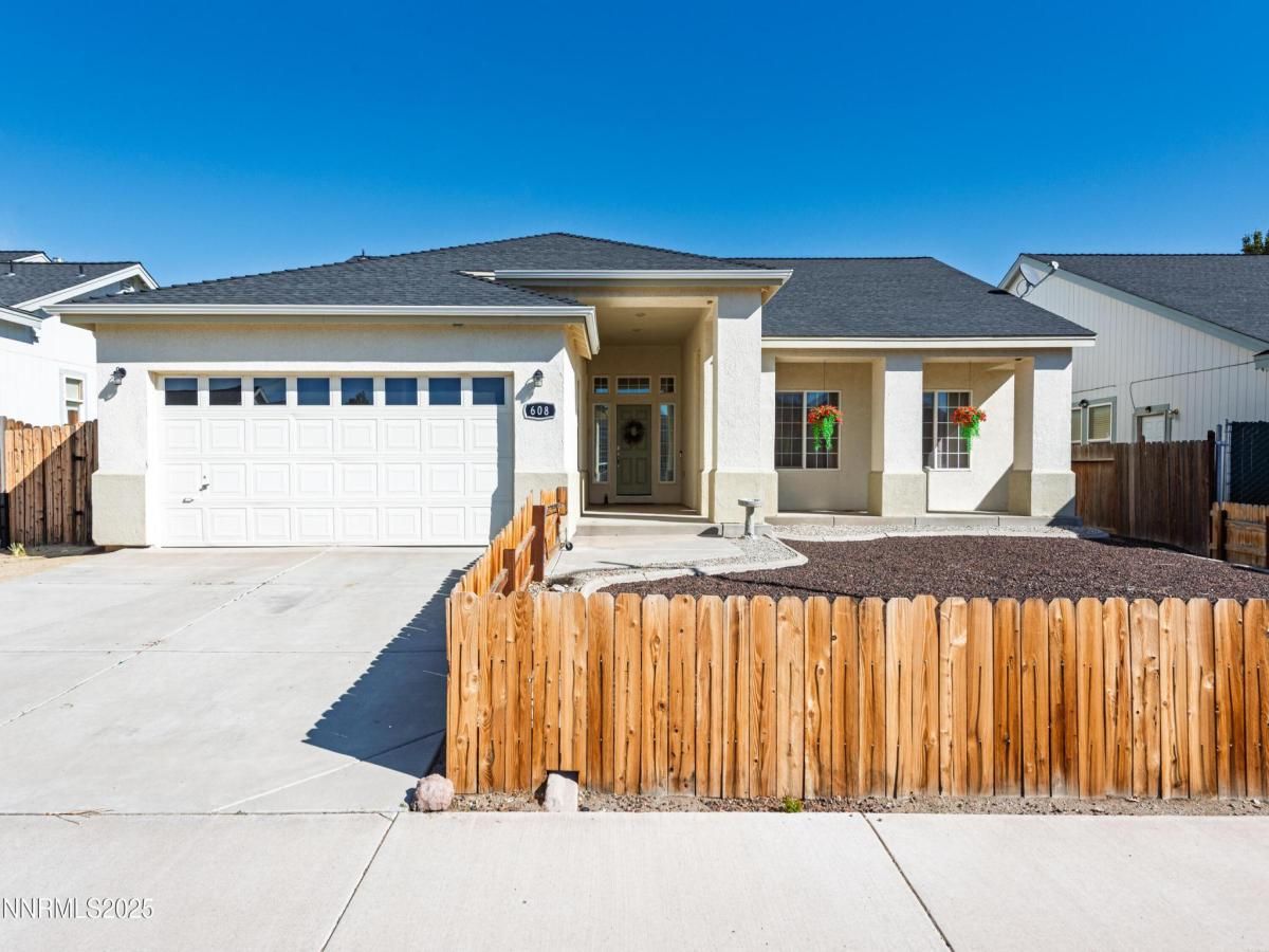 MLS #250057205 image #0
