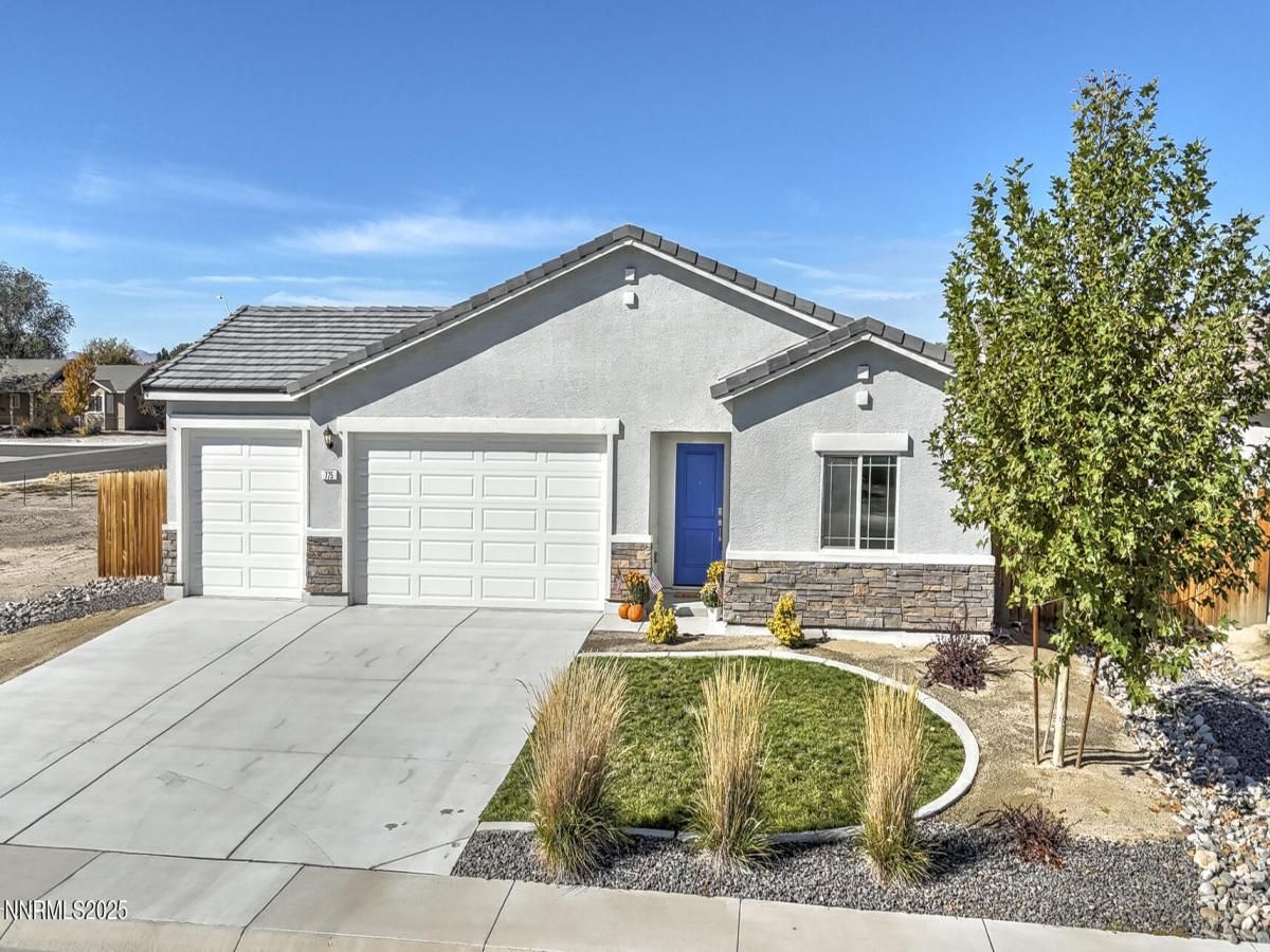 MLS #250057215 image #0