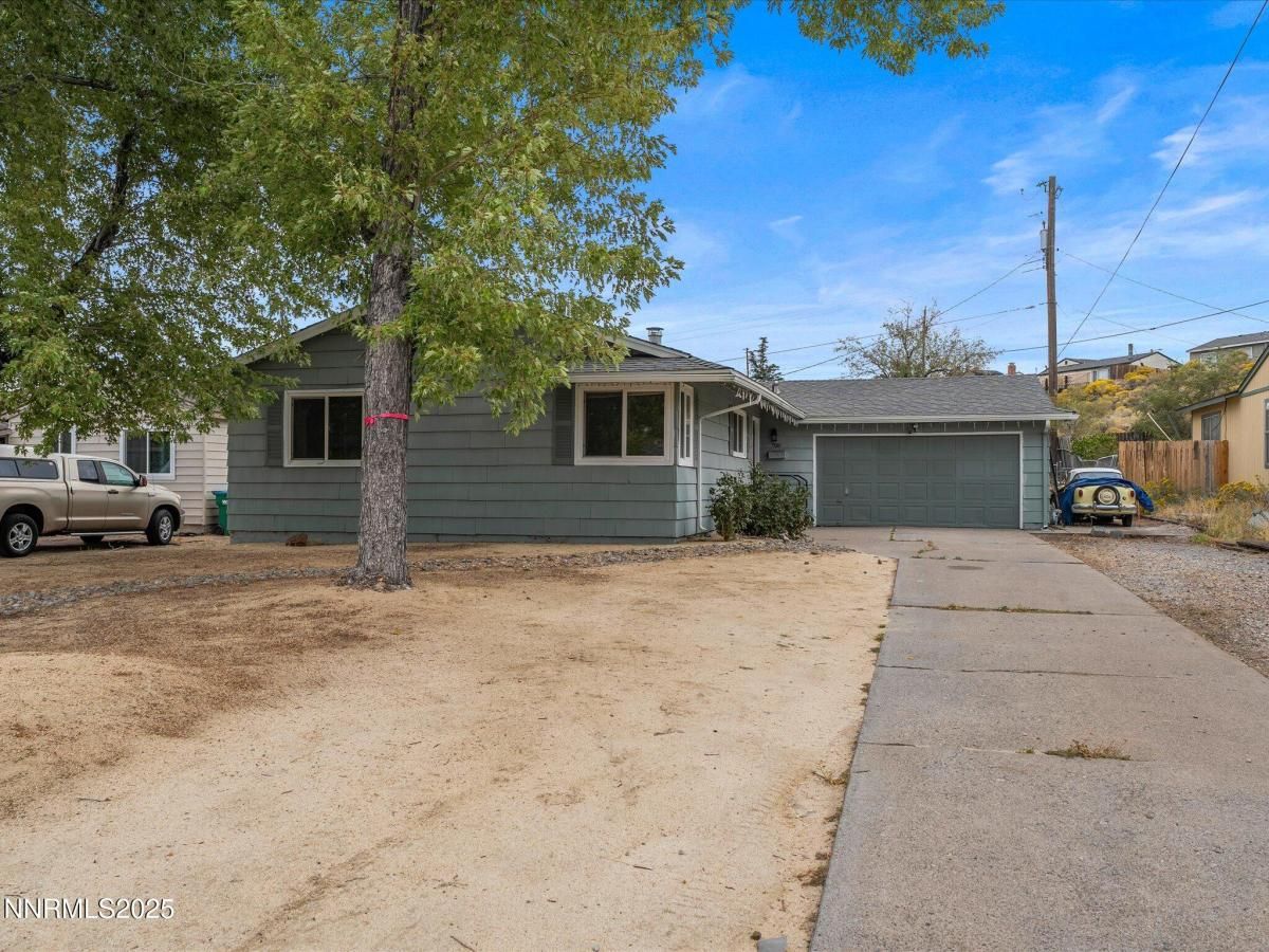 MLS #250057313 image #0