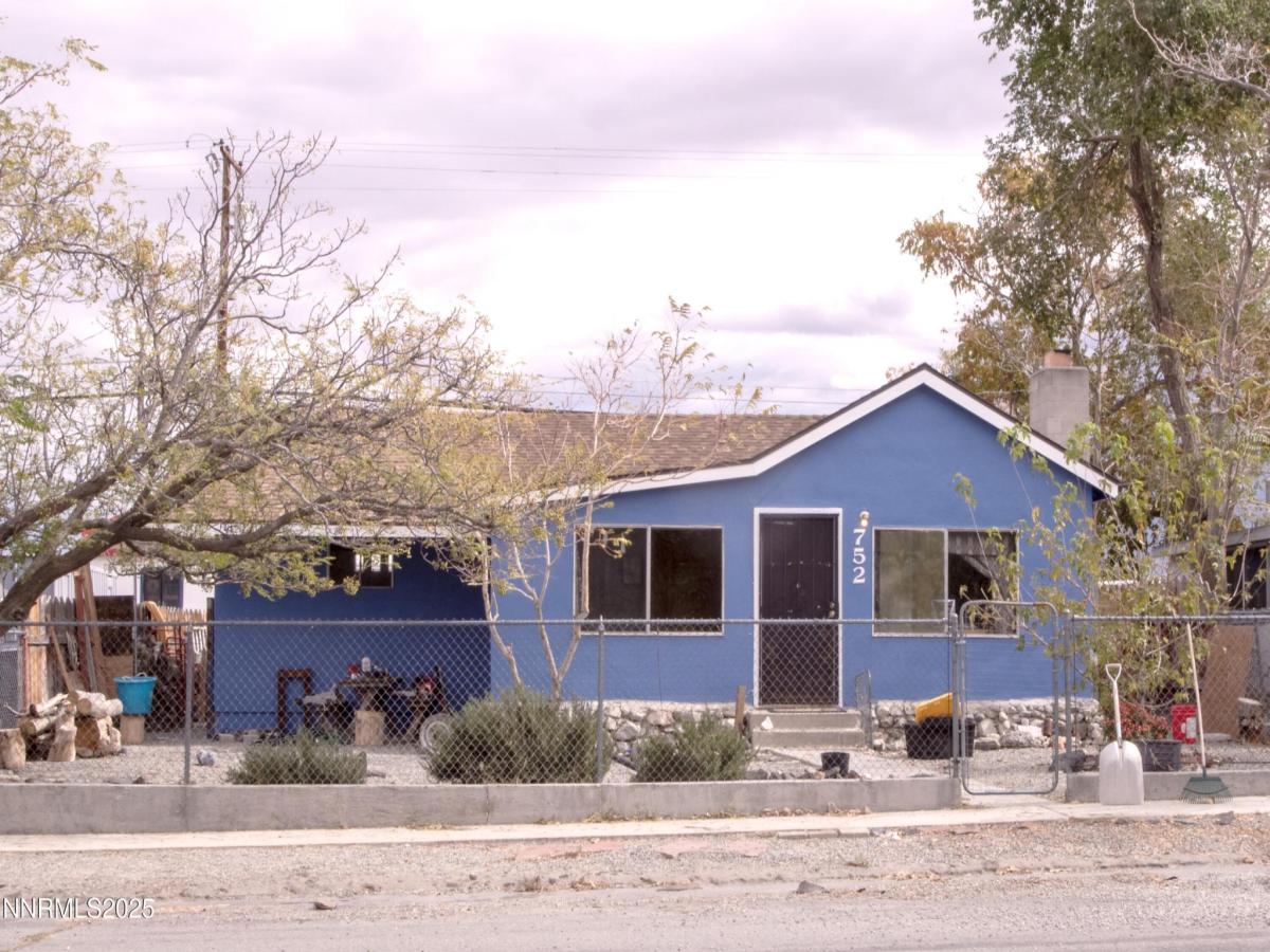 MLS #250057394 image #0