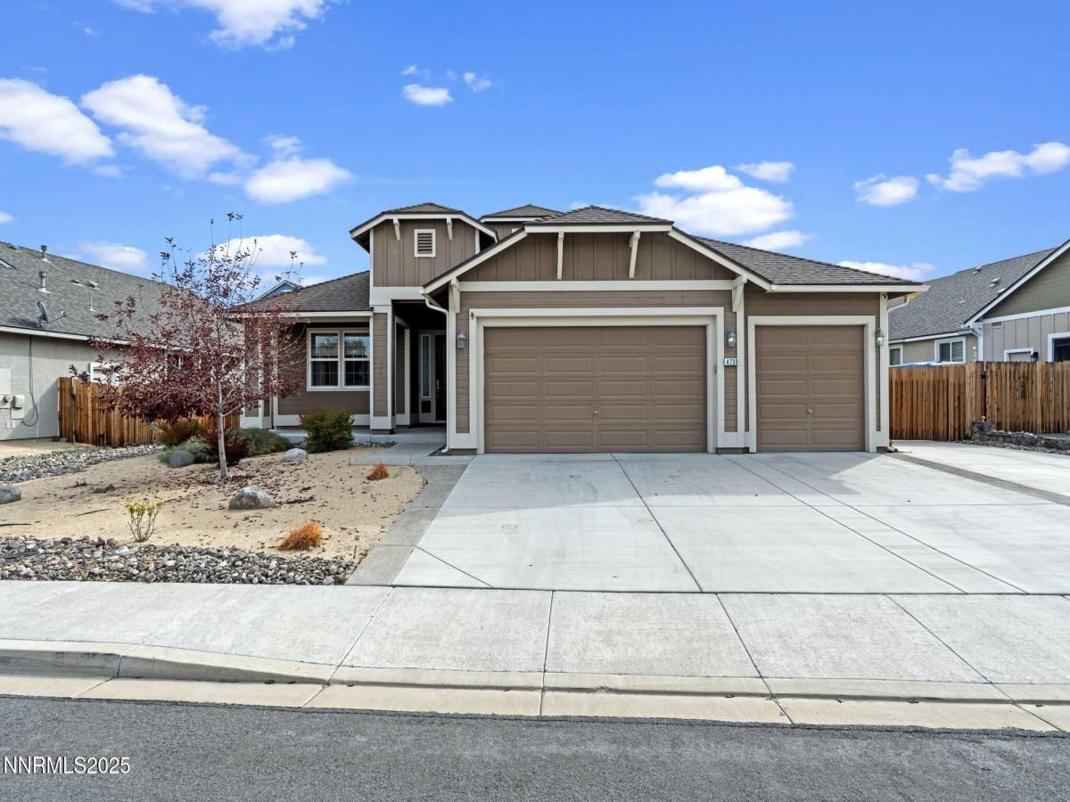 MLS #250057526 image #0