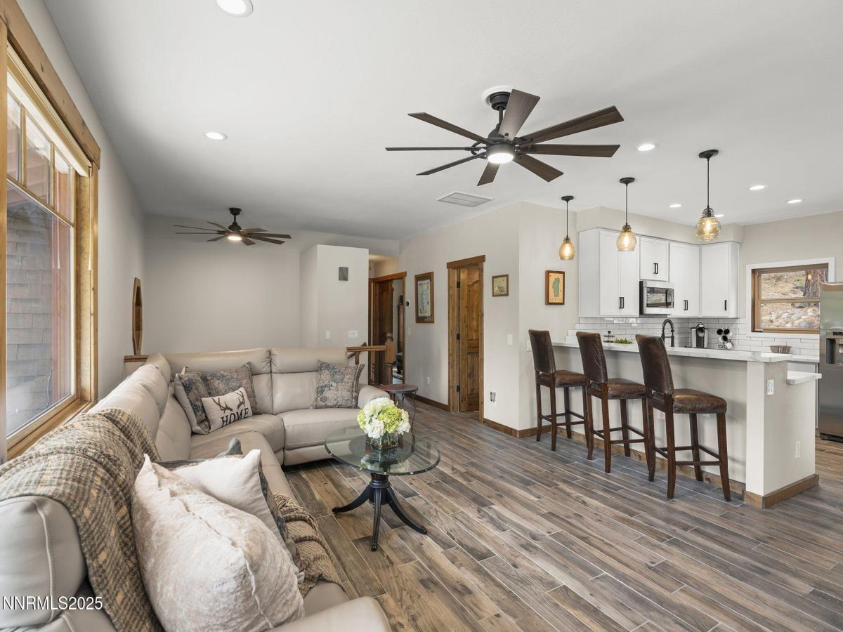 MLS #250057541 image #0