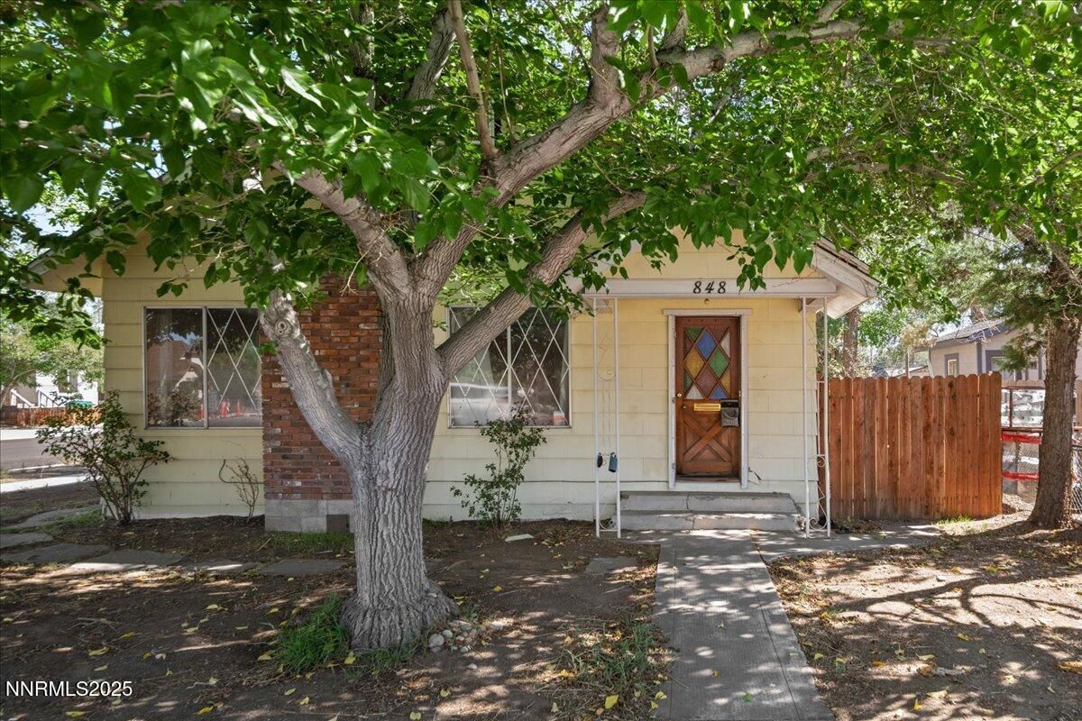 MLS #250057551 image #0