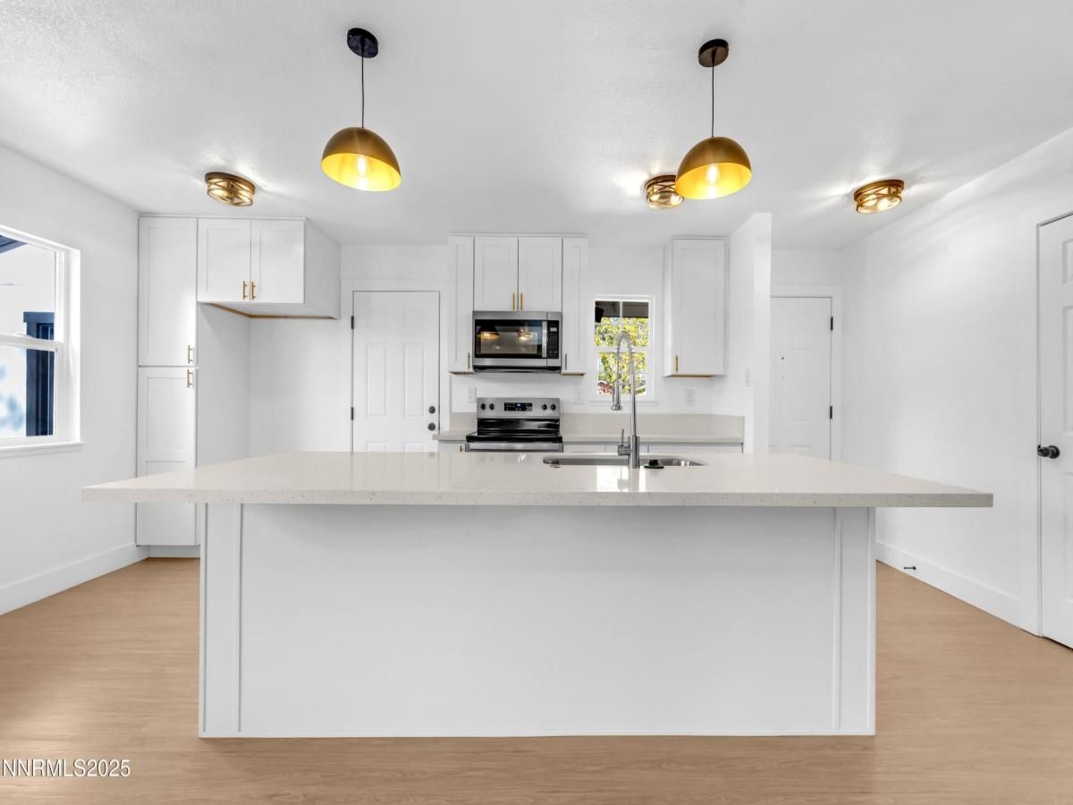 MLS #250057569 image #0