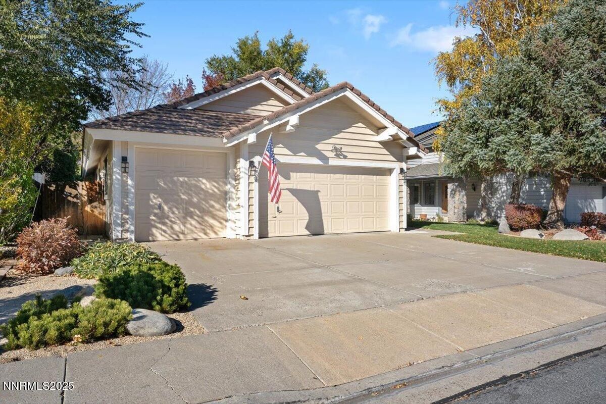 MLS #250057639 image #0