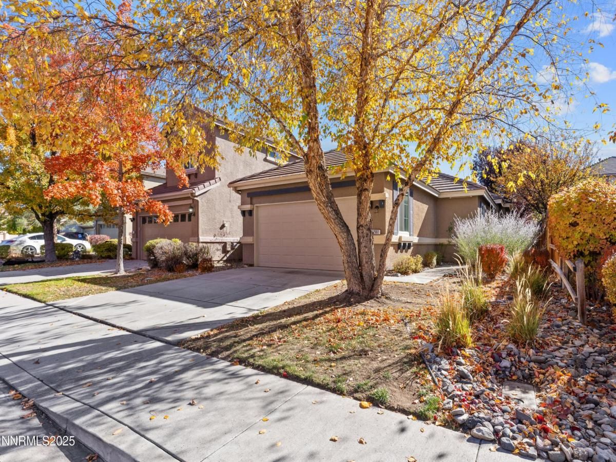 MLS #250057640 image #0