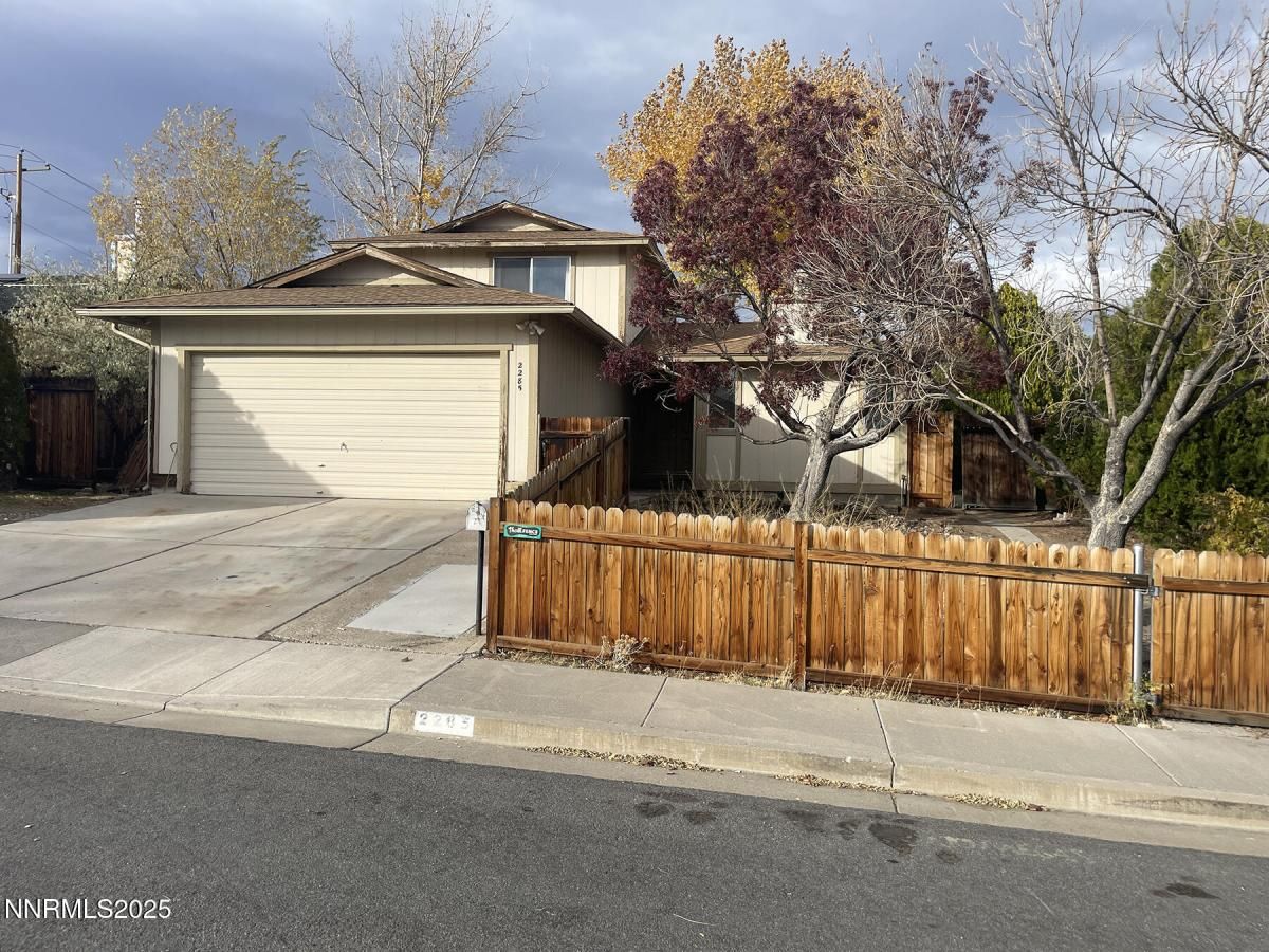 MLS #250057844 image #0