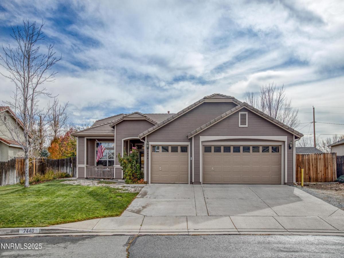 MLS #250057954 image #0