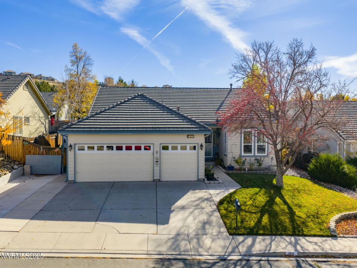 MLS #250057996 image #0