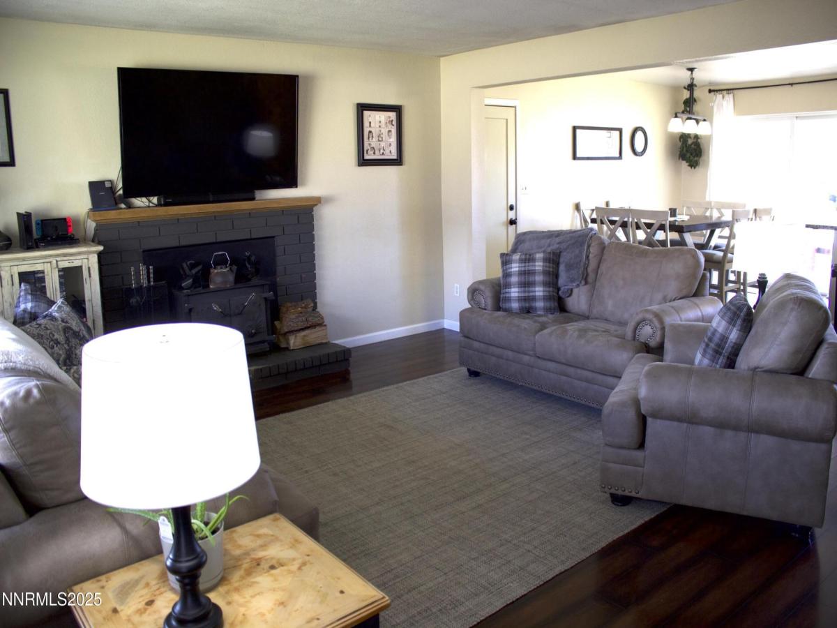 MLS #250058190 image #0