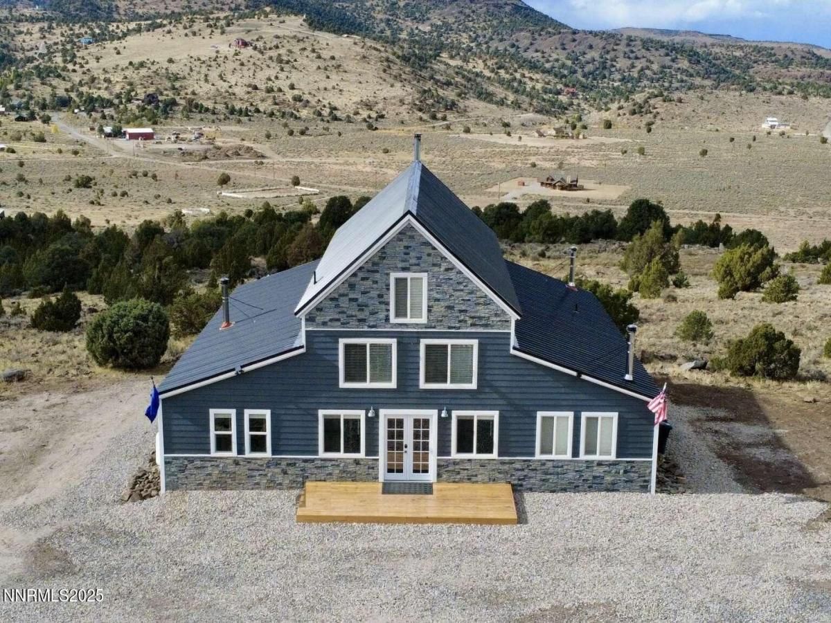 MLS #250058343 image #0