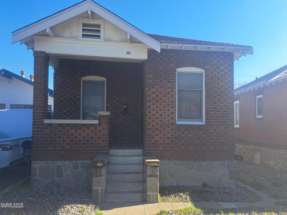 MLS #250058374 image #0