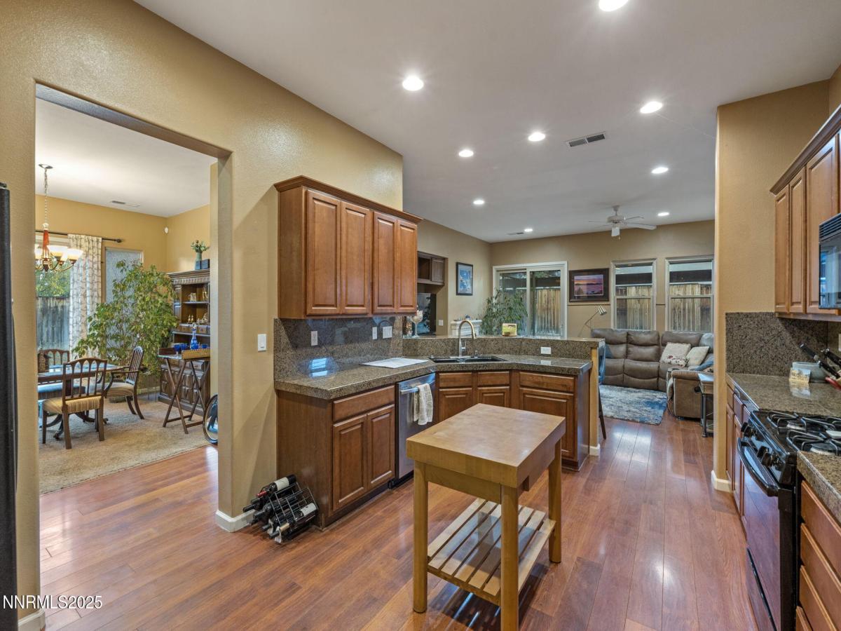 MLS #250058452 image #0