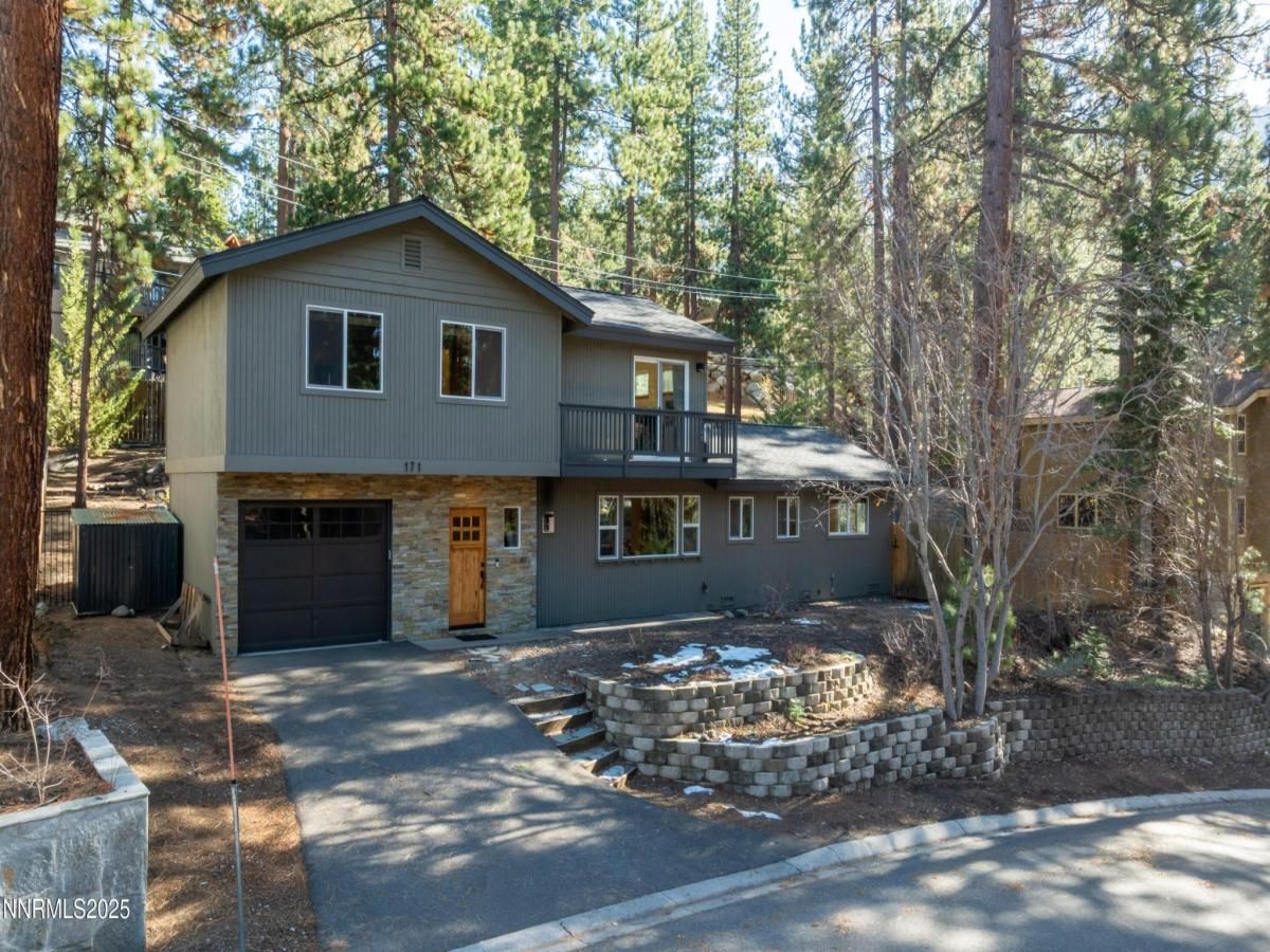 MLS #250058732 image #0