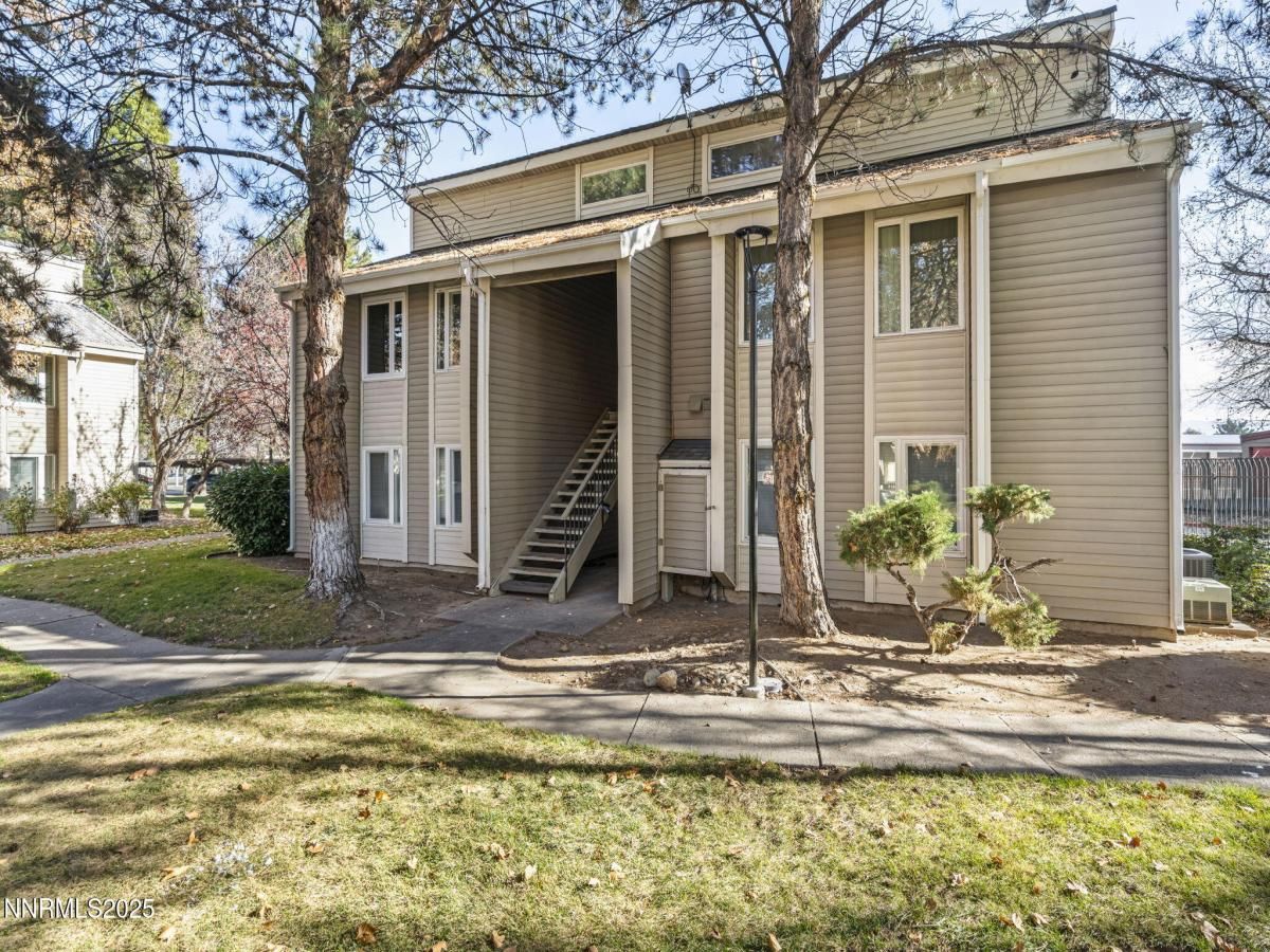 MLS #250058929 image #0