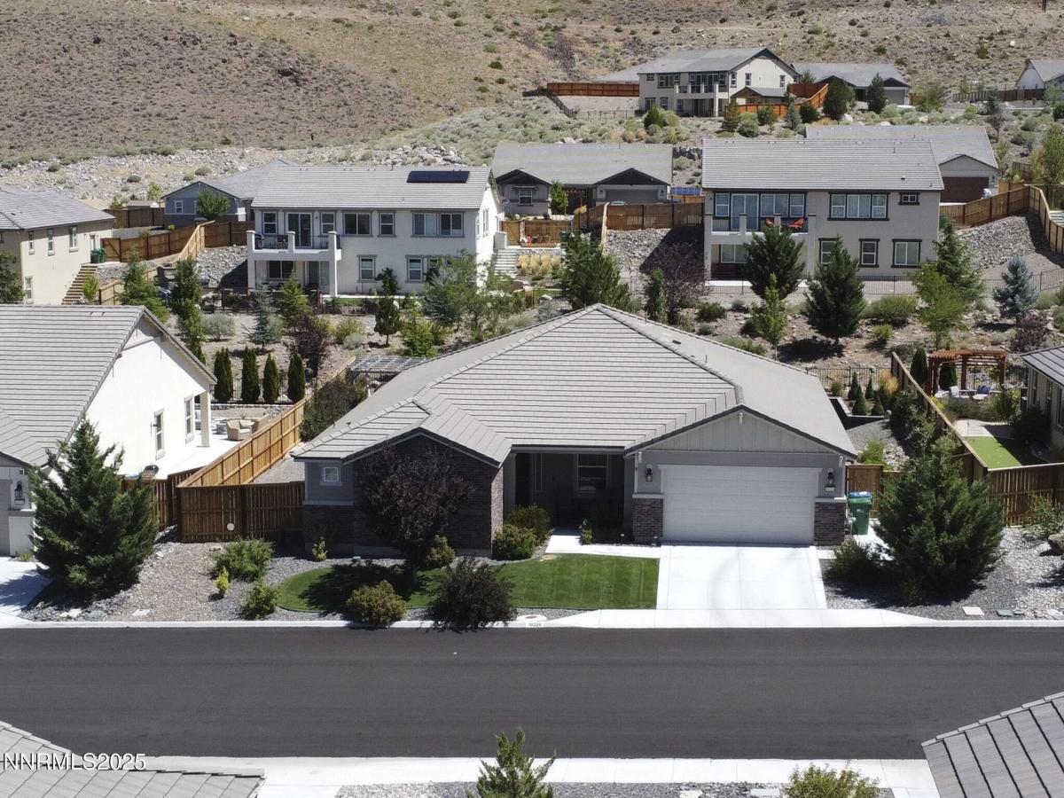 MLS #250059102 image #0