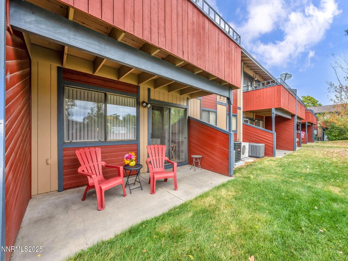 MLS #260000141 image #0