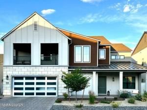 MLS #260000181 image #0