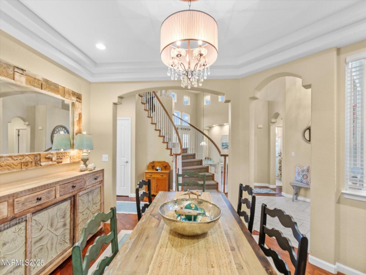 MLS #260000281 image #0