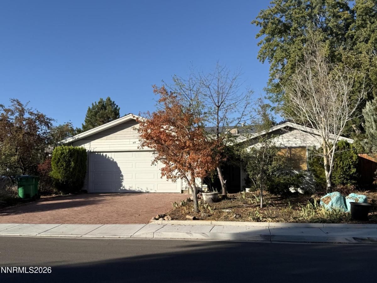 MLS #260000346 image #0