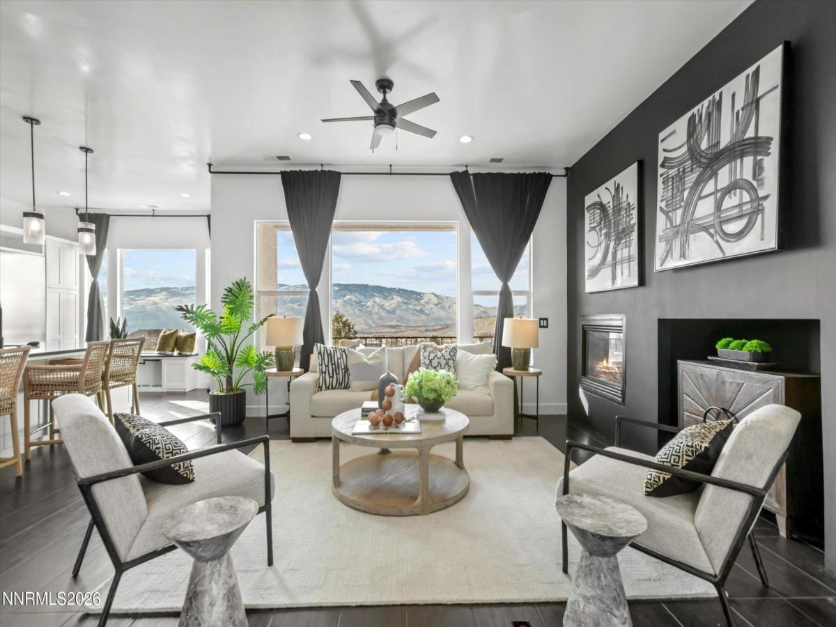 MLS #260000383 image #0