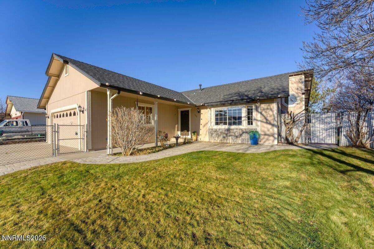 MLS #260000596 image #0