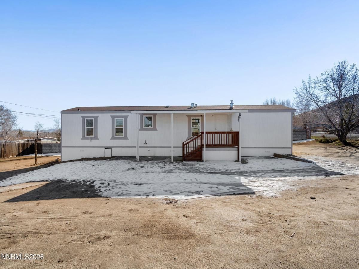 MLS #260000698 image #0