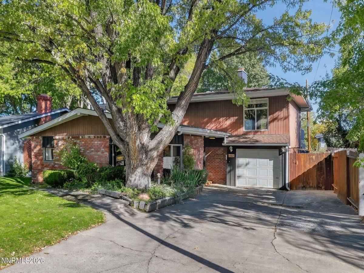 MLS #260000959 image #0