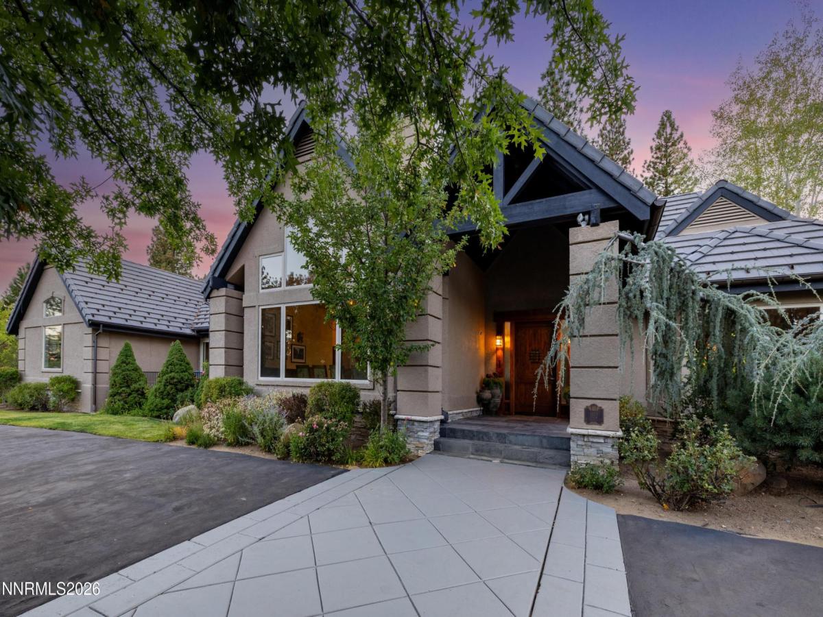 MLS #260000984 image #0