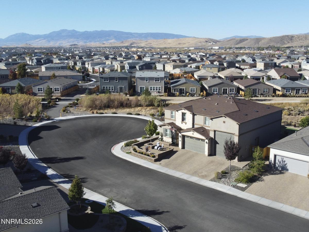 MLS #260004852 image #0
