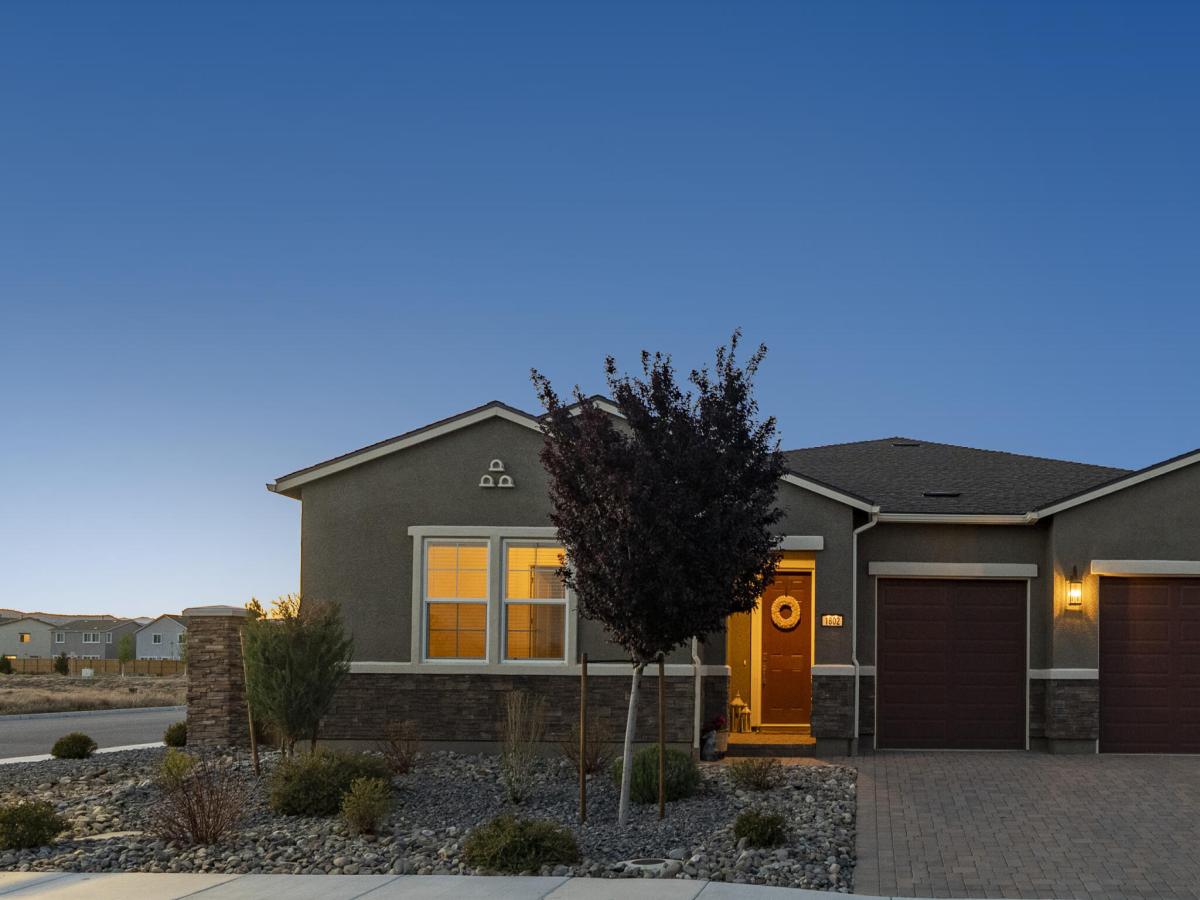 MLS #260006402 image #0