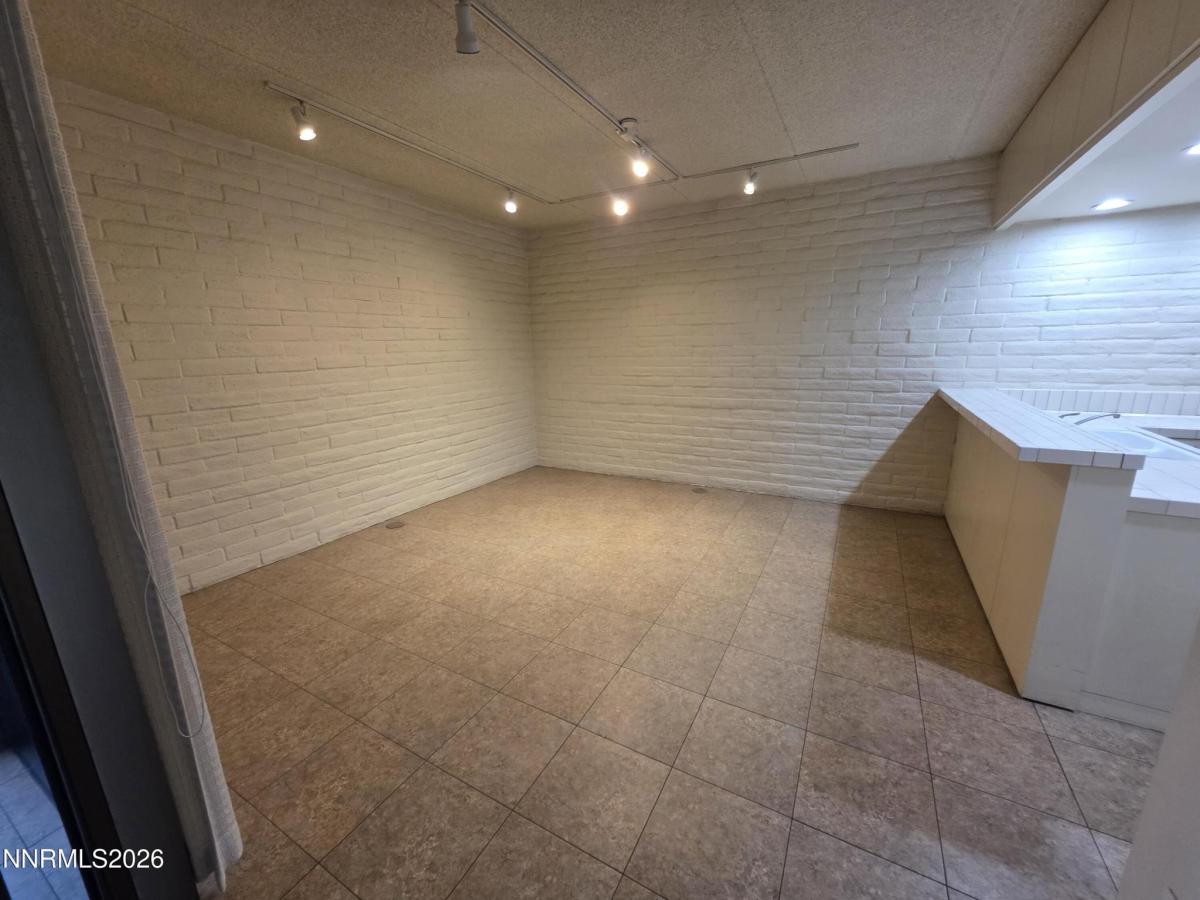 MLS #260007433 image #0