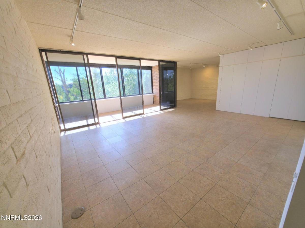 MLS #260007433 image #0