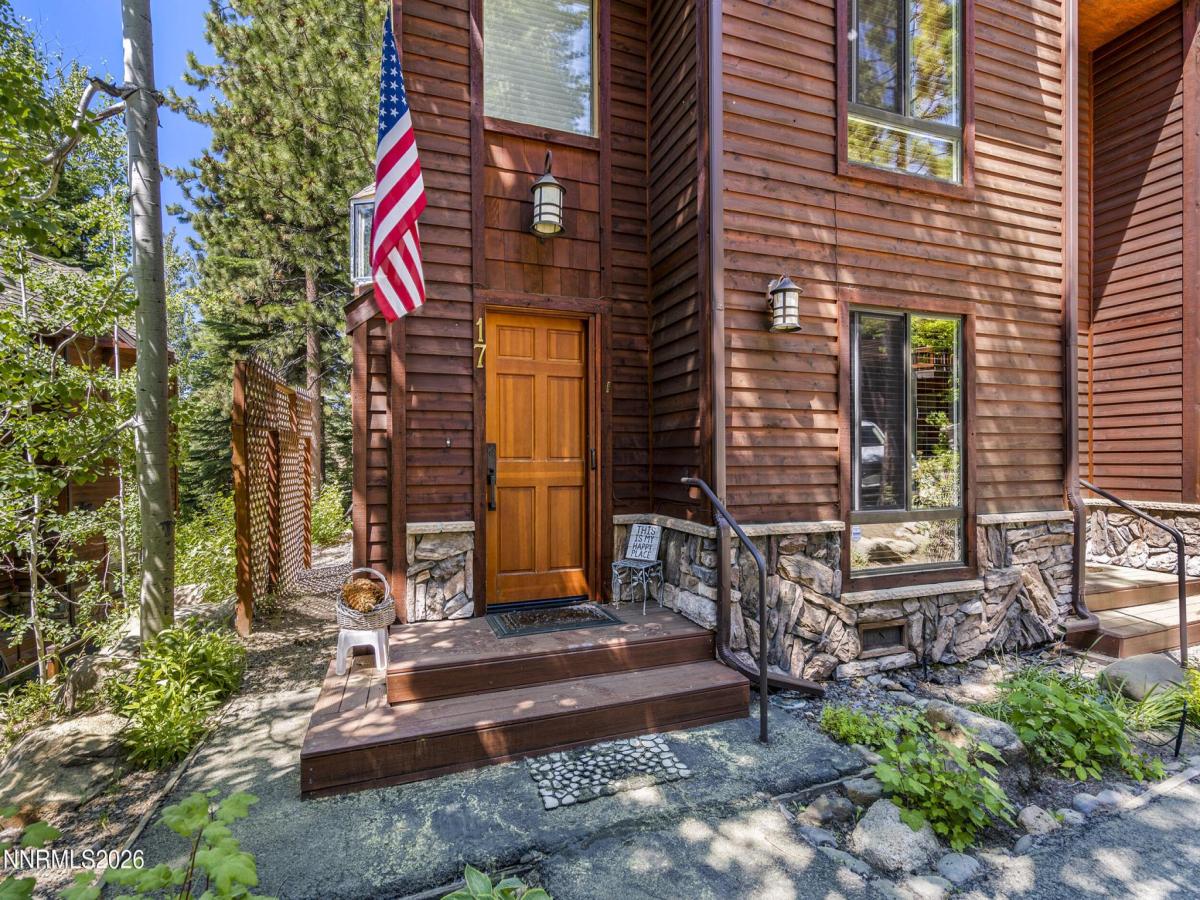 MLS #260008705 image #0