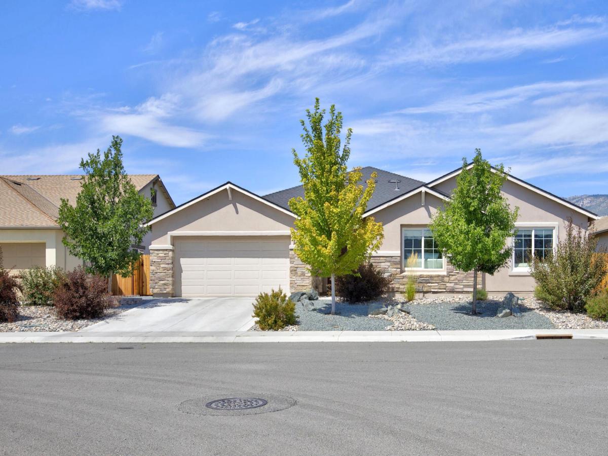 MLS #260010330 image #0