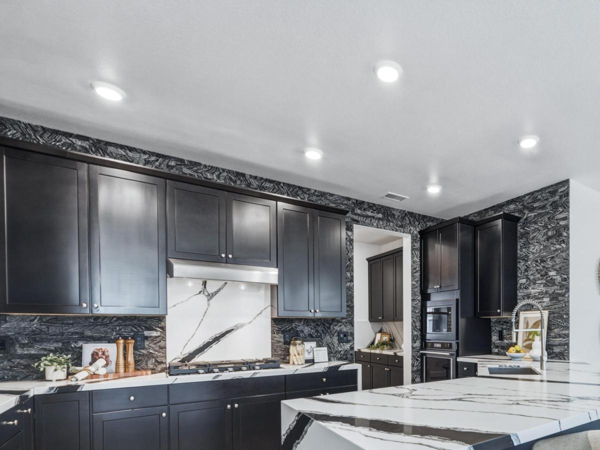 MLS #260011582 image #0