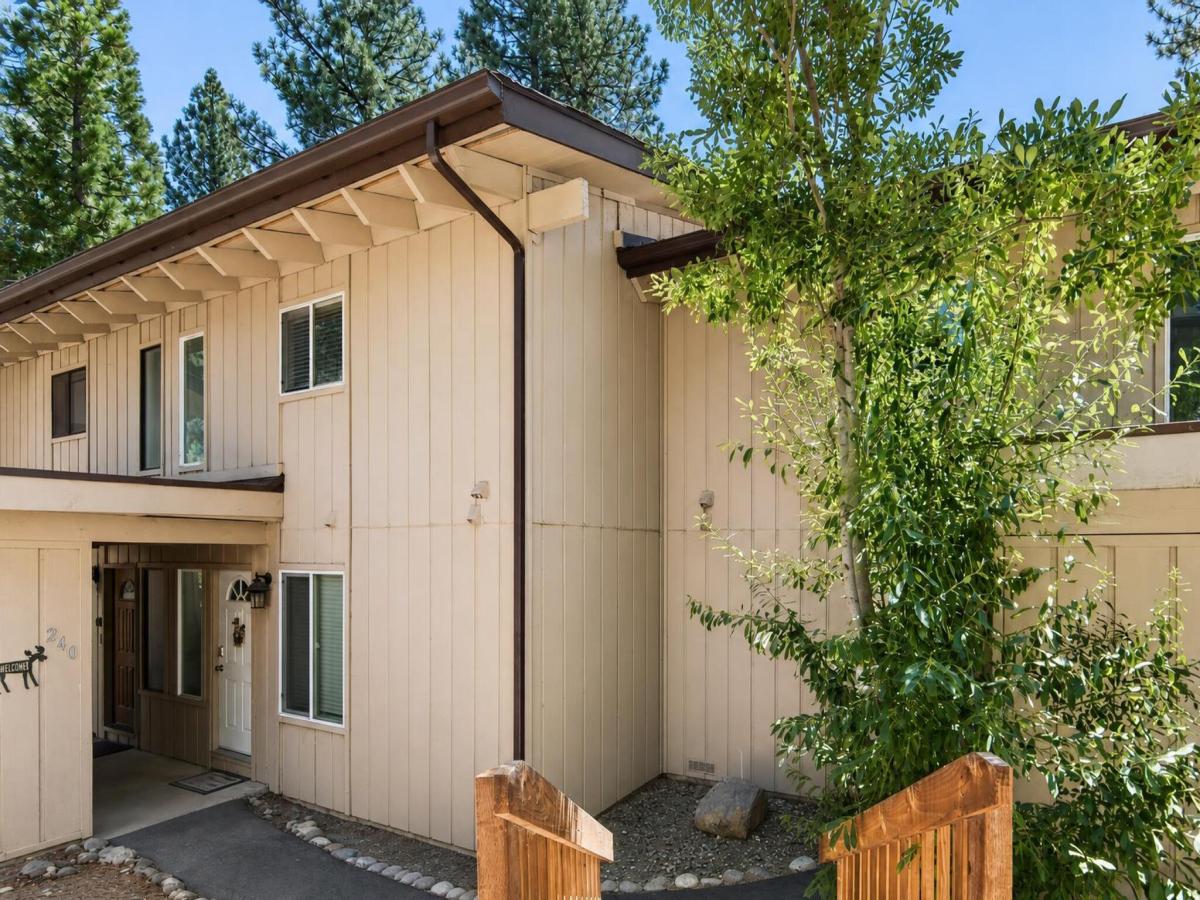 MLS #260011632 image #0