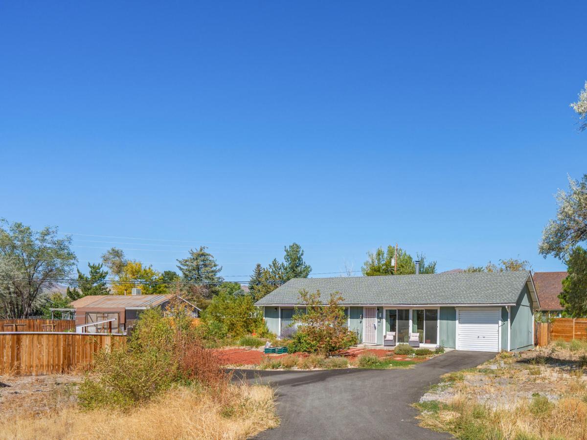 MLS #260011985 image #0