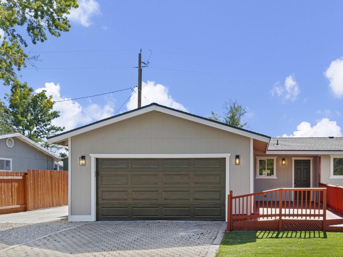 MLS #260012565 image #0