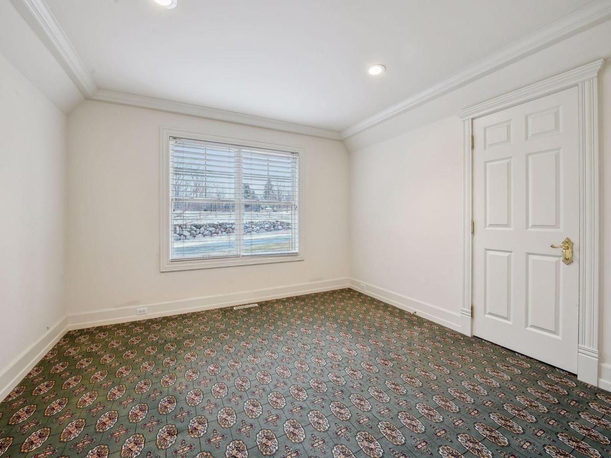 MLS #NST6645800 image #0