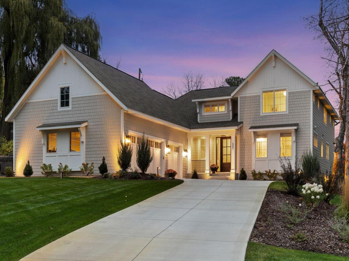 MLS #NST6715312 image #0