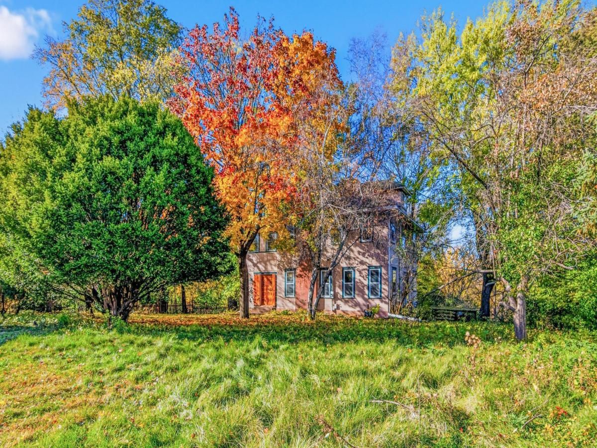 MLS #NST6812235 image #0